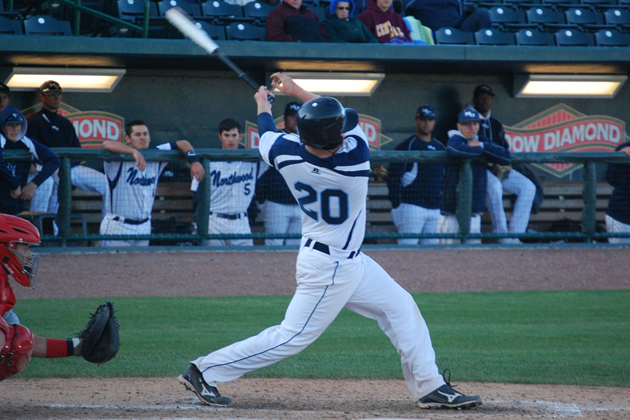 Baseball Drops Pair Of One-Run Games To Minnesota Duluth