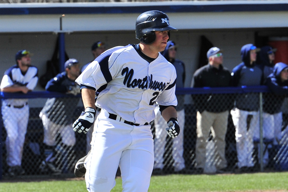 Baseball Sweeps Doubleheader Versus Saginaw Valley State
