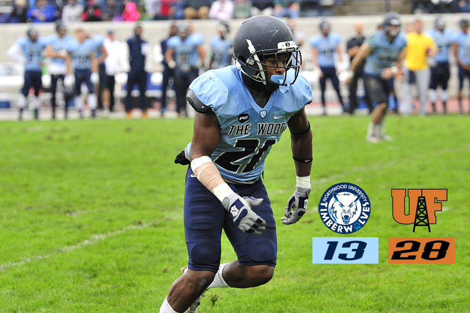 Football Loses At Findlay 28-13
