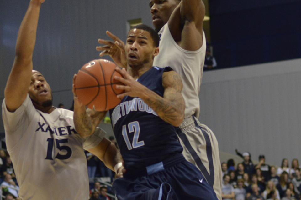 Men's Basketball Falls At Xavier 102-68 In Final Exhibition Contest