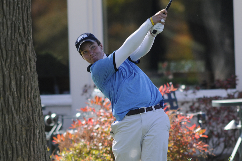 Men's Golf Finishes 18th At The Jewell