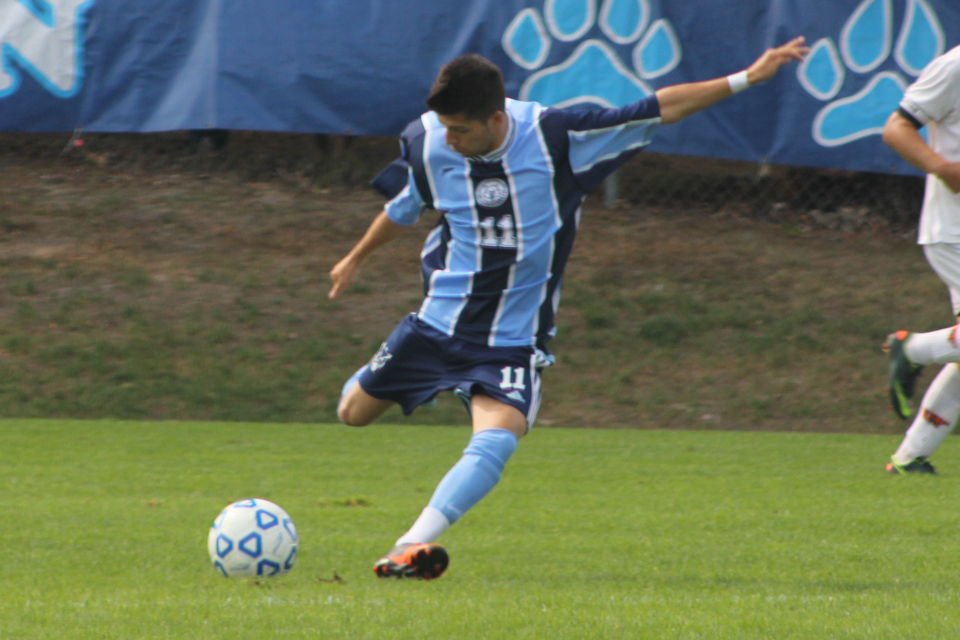 Men's Soccer Falls 2-1 In Double Overtime