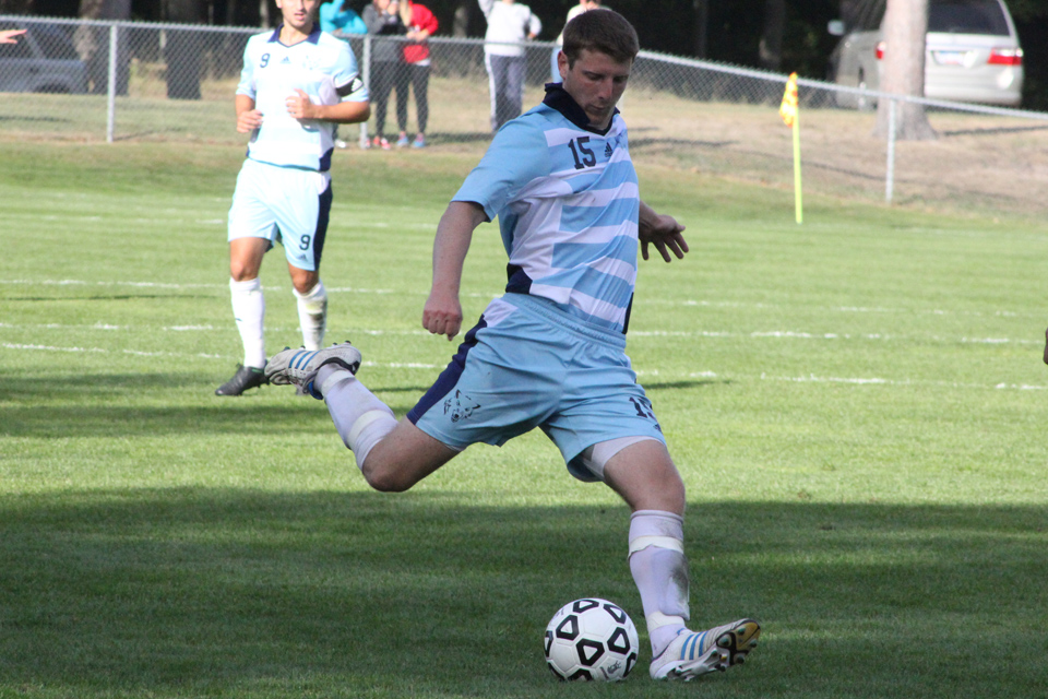 Men's Soccer Tops Findlay 1-0