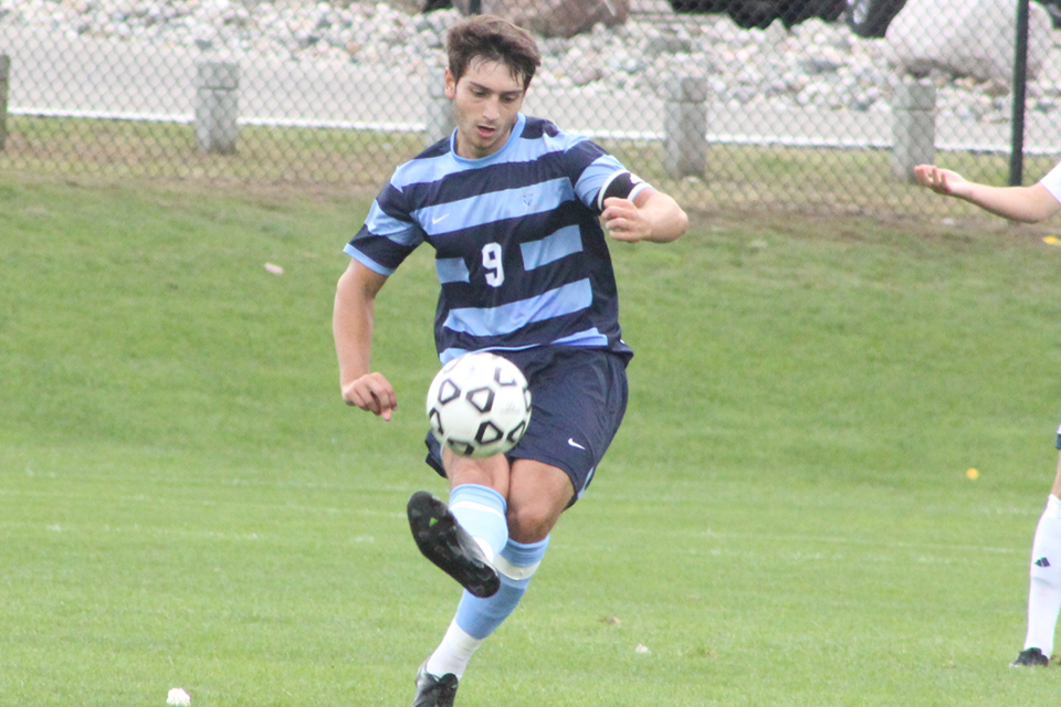 Men's Soccer Falls At Lake Erie 1-0 In GLIAC Tournament Quarterfinals