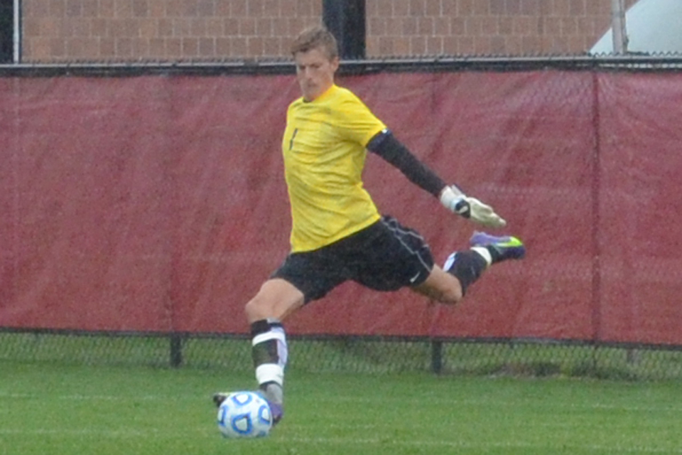 Men's Soccer Plays #4 Saginaw Valley To 0-0 Draw
