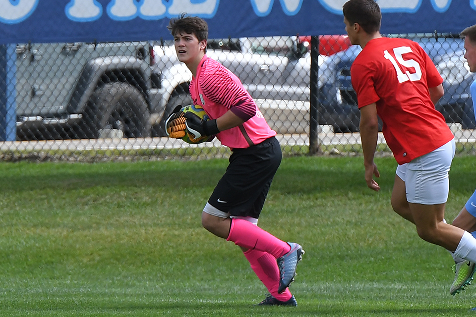 Corbin Cecchini Named GLIAC Defensive Player of The Week