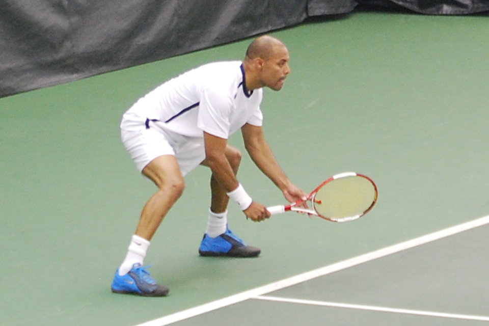 Men's Tennis Falls To Northern Kentucky 5-4