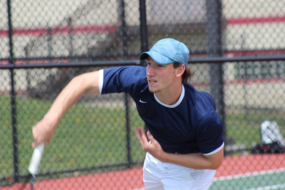 Men's Tennis Defeats McKendree 5-3 to Advance in NCAA Tournament