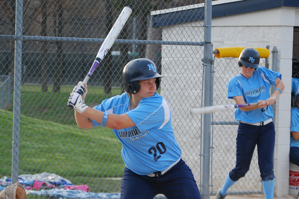Softball Splits Pair At Hillsdale