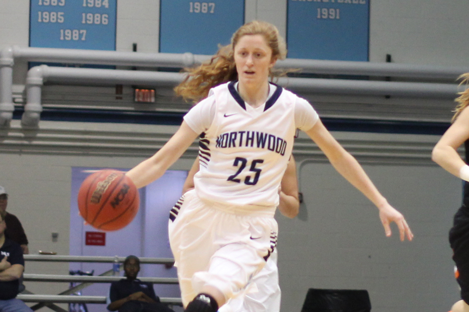 Women's Basketball Defeats Ashland 65-49