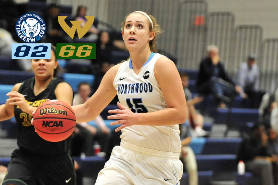 Women's Basketball Defeats Wayne State 82-66