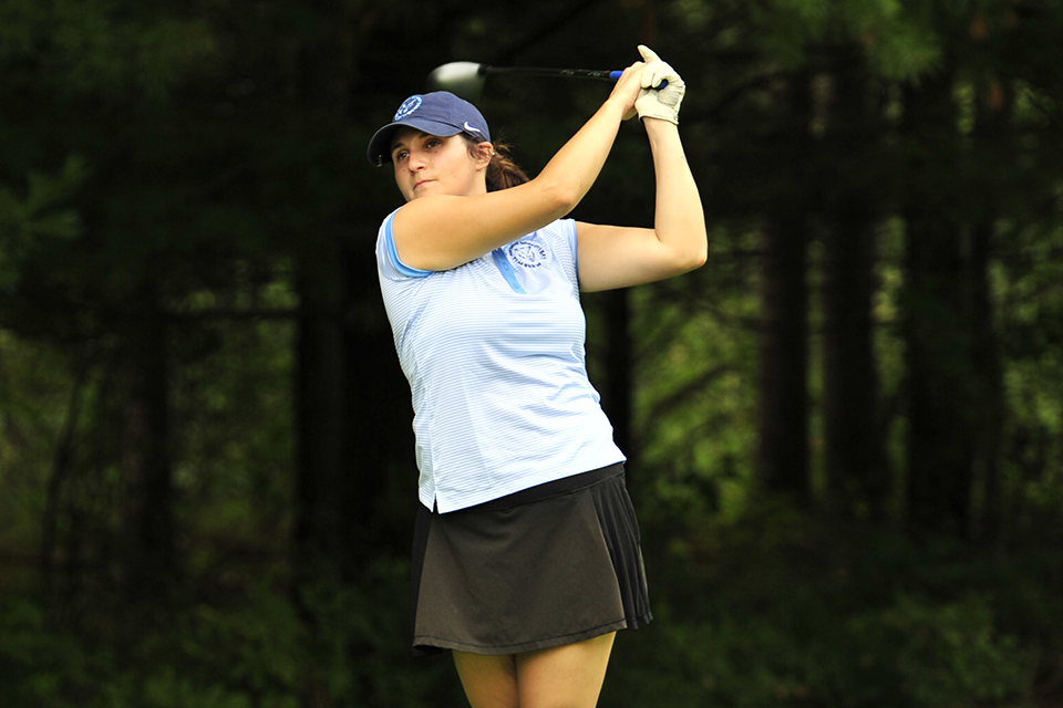 Women's Golf Places Third At SVSU Spring Invitational