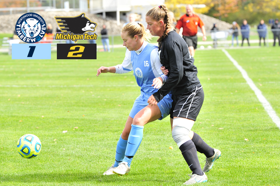 Women's Soccer Falls 2-1 At Michigan Tech
