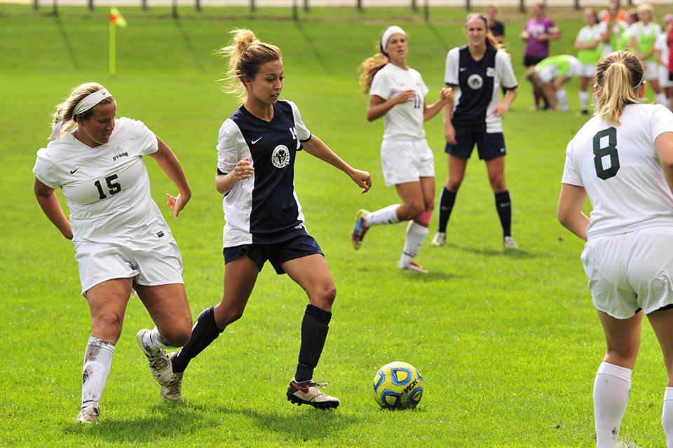 Women's Soccer Falls At Walsh 1-0