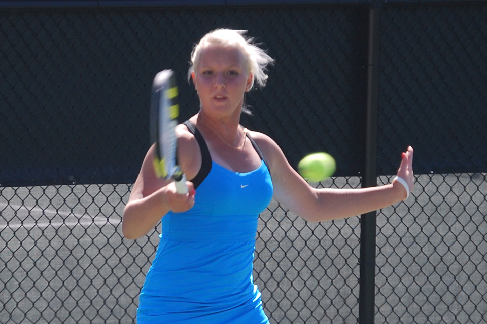 Women's Tennis Earns 5-4 Road Win Over Grand Valley State